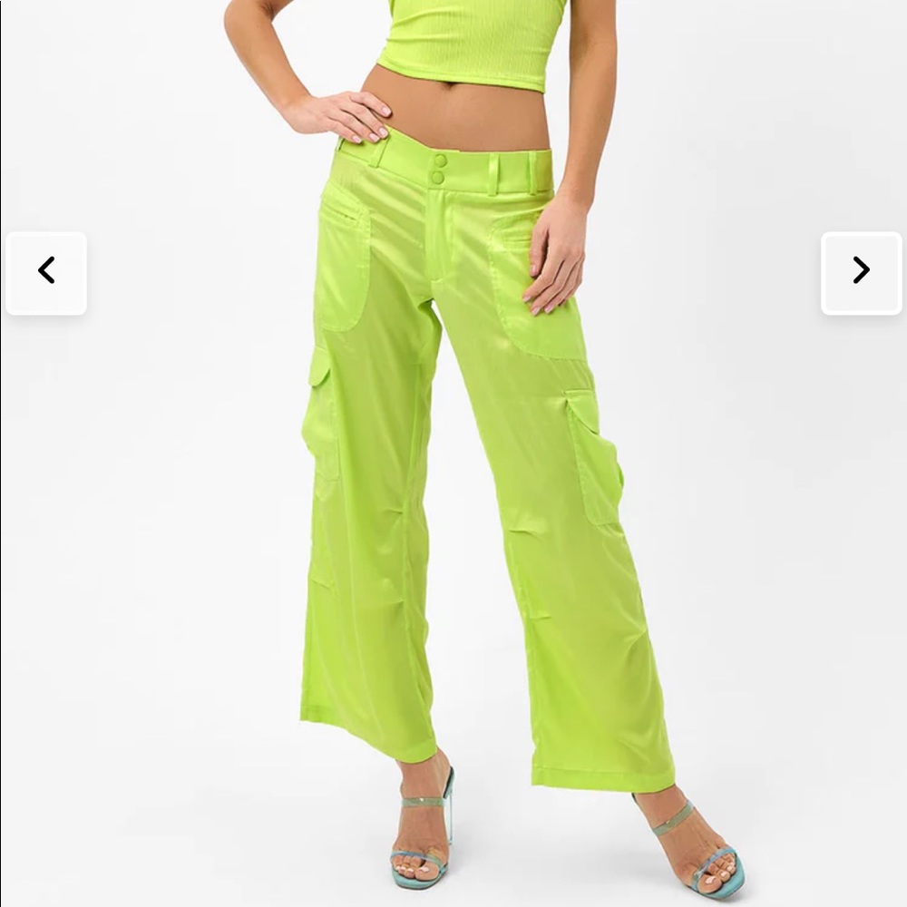 🥝 FRANKIES BIKINI 🥝 Chilli Satin Cargo Pant in 🥝 Kiwi 🥝 NWOT